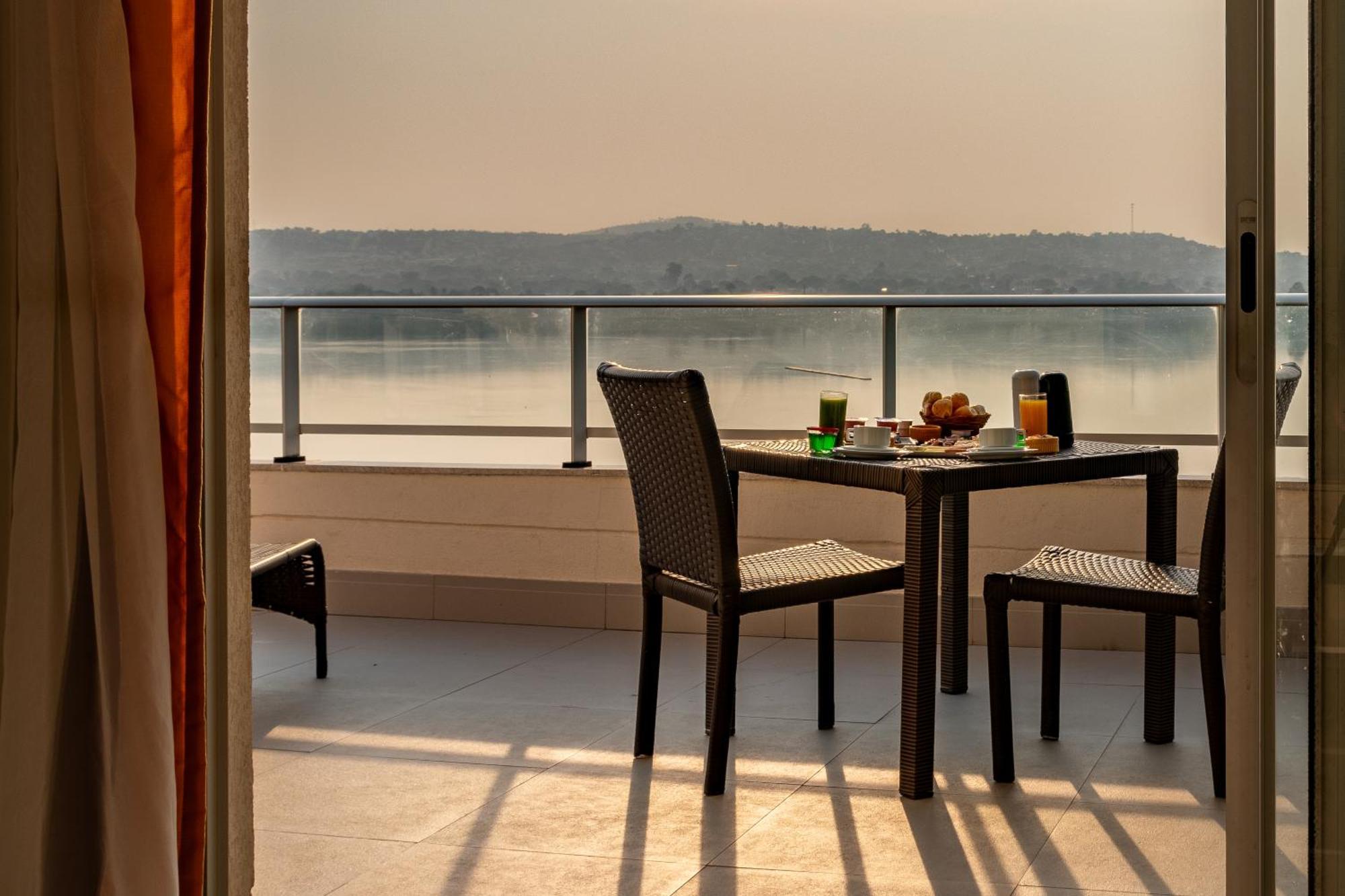 לגואה סנטה Esuites Lagoa Santa מראה חיצוני תמונה